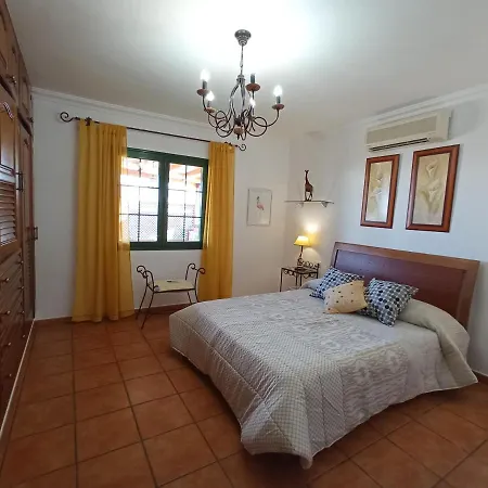 La Casona Tias